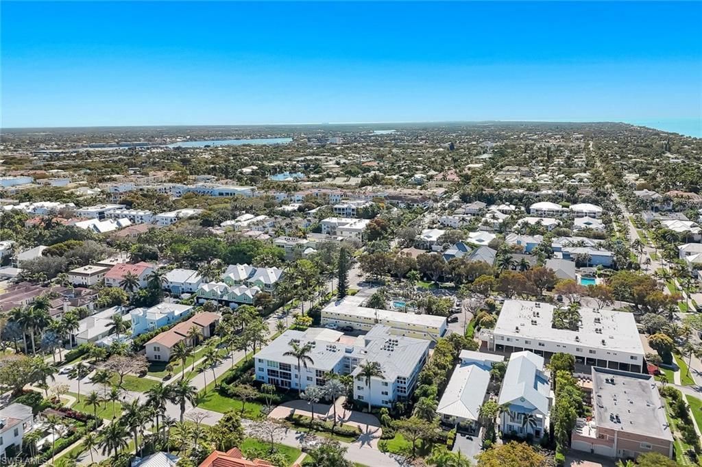 280 2nd Ave S, Unit 103, Naples, FL 34102 Photo