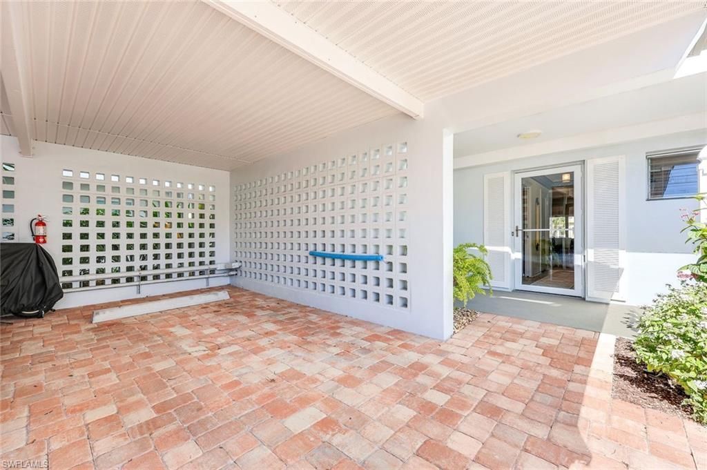 280 2nd Ave S, Unit 103, Naples, FL 34102 Photo