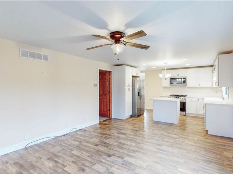 2135 Rankin Drive, Ravenna, OH 44266 Photo 10