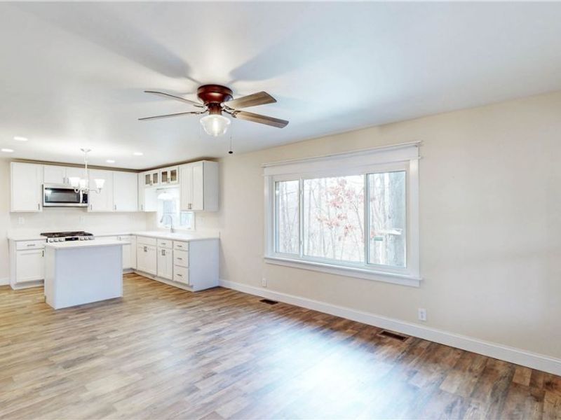 2135 Rankin Drive, Ravenna, OH 44266 Photo 9