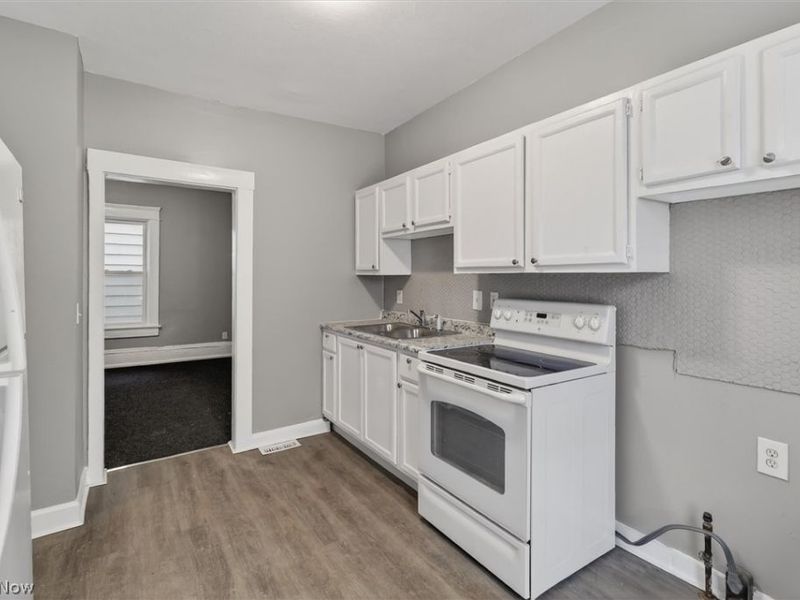 10520 Everton Avenue, Cleveland, OH 44108 Photo 19