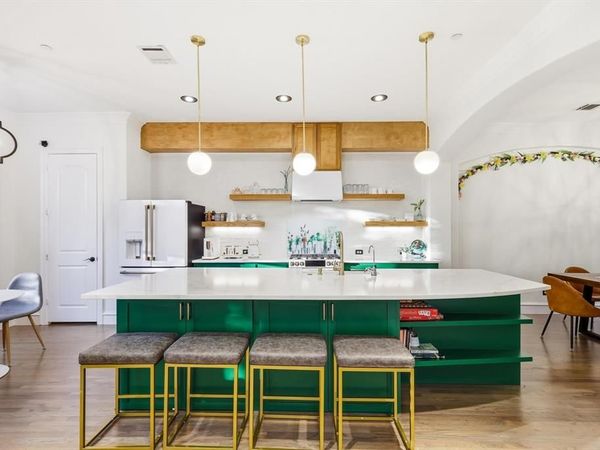 13641 Cobblestone Drive, Farmers Branch, TX 75244