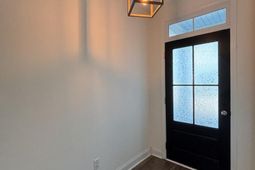 608 Ravensridge Lane photo 4