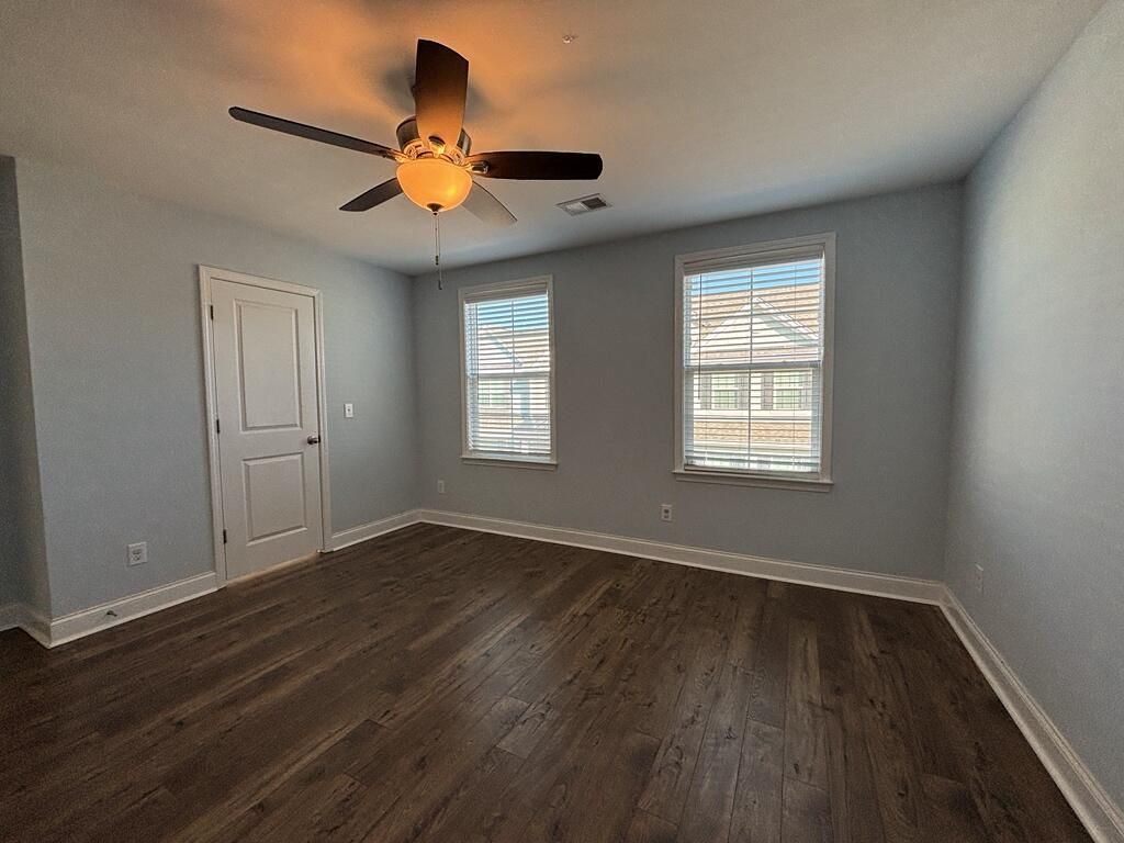 608 Ravensridge Lane Photo 24