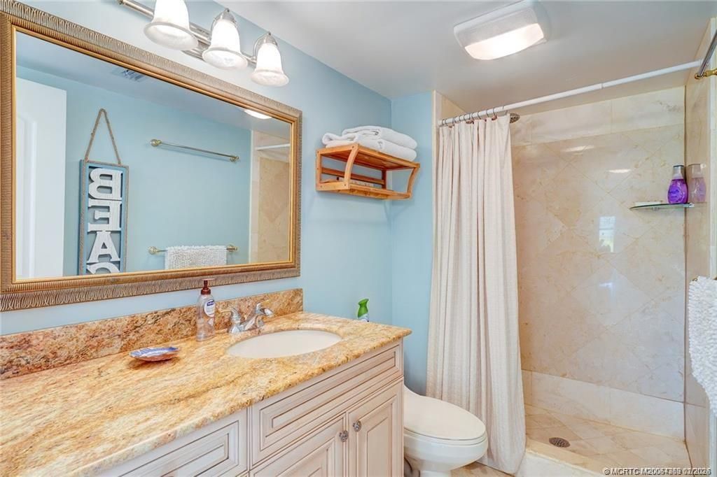 1289 NE Ocean Boulevard, Unit 6, Stuart, FL 34996 Photo
