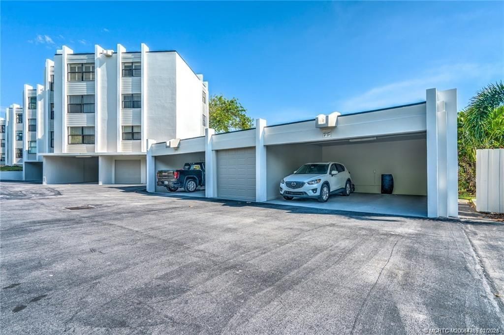 1289 NE Ocean Boulevard, Unit 6, Stuart, FL 34996 Photo