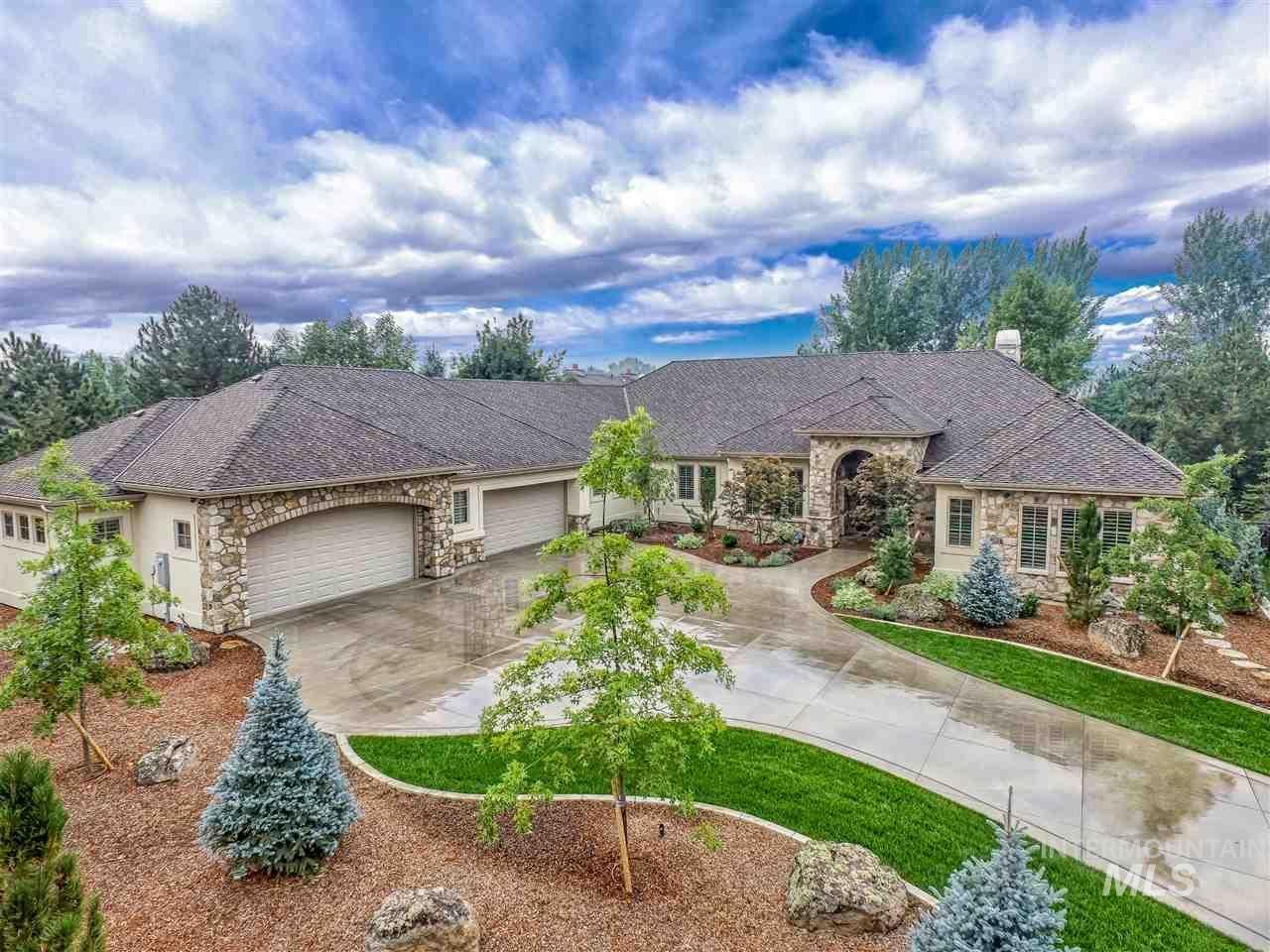 721 W Watermoor Ct, Eagle, ID 83616 Main Photo