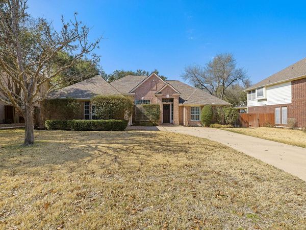 2040 SAINT ANDREWS DR, Round Rock, TX 78664