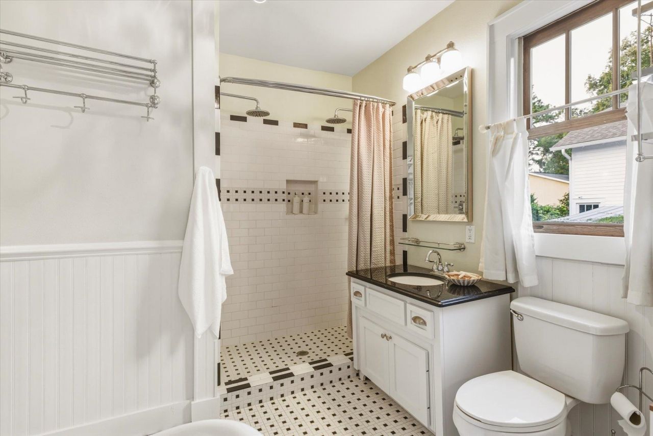 730 E 6th Avenue, Unit 2, Tallahassee, FL 32303 Photo