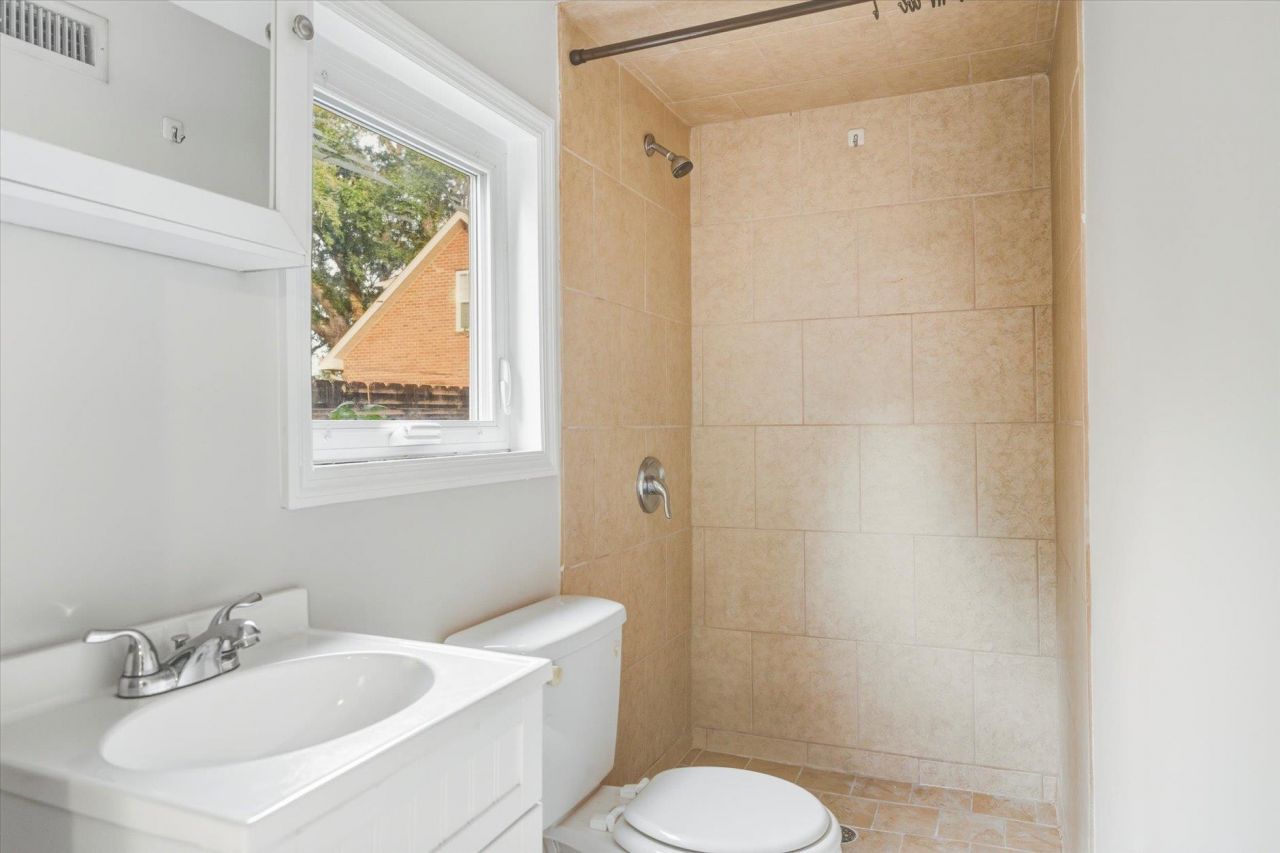 730 E 6th Avenue, Unit 2, Tallahassee, FL 32303 Photo