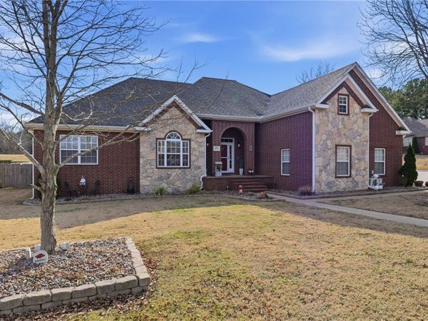 4585 Sequoia Avenue, Springdale, AR 72762