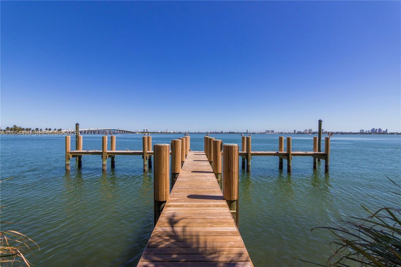 3131 NE 7th Ave, Unit UPH5303, Miami, FL 33137 Photo