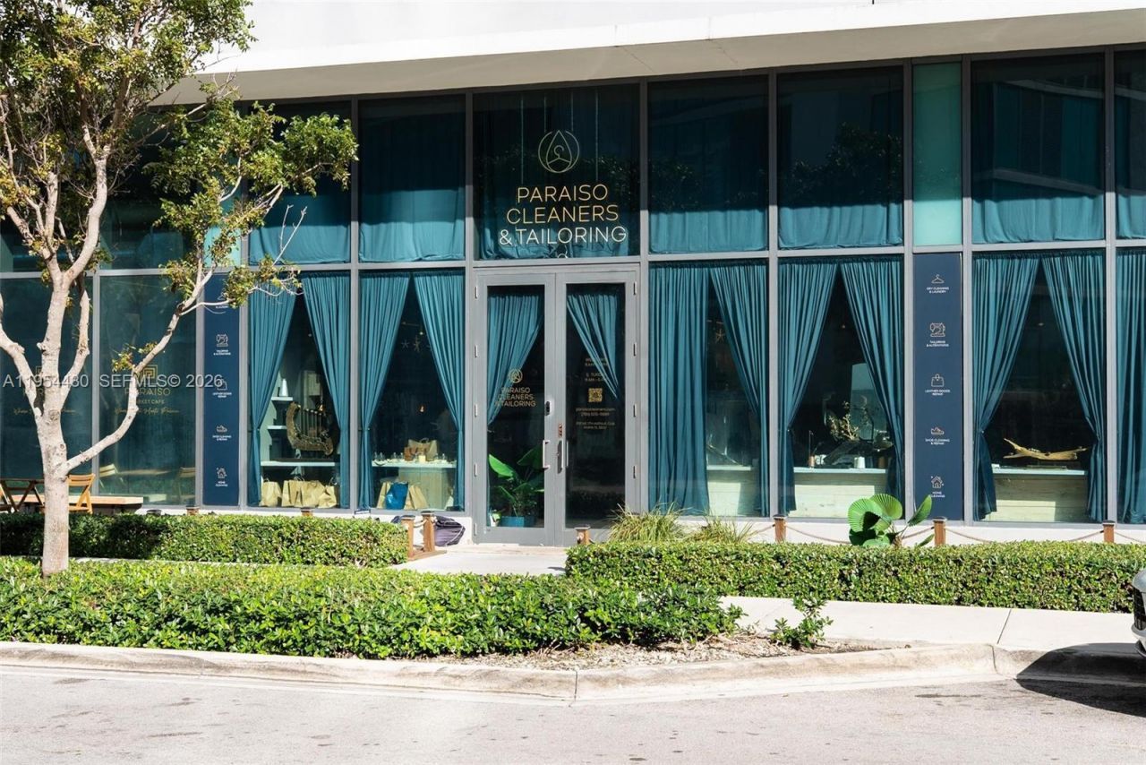 3131 NE 7th Ave, Unit UPH5303, Miami, FL 33137 Photo