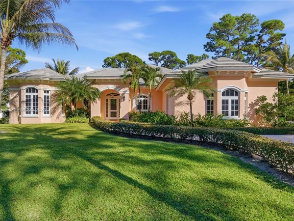 12012 SE Laurel Ln , Hobe Sound, FL 33455