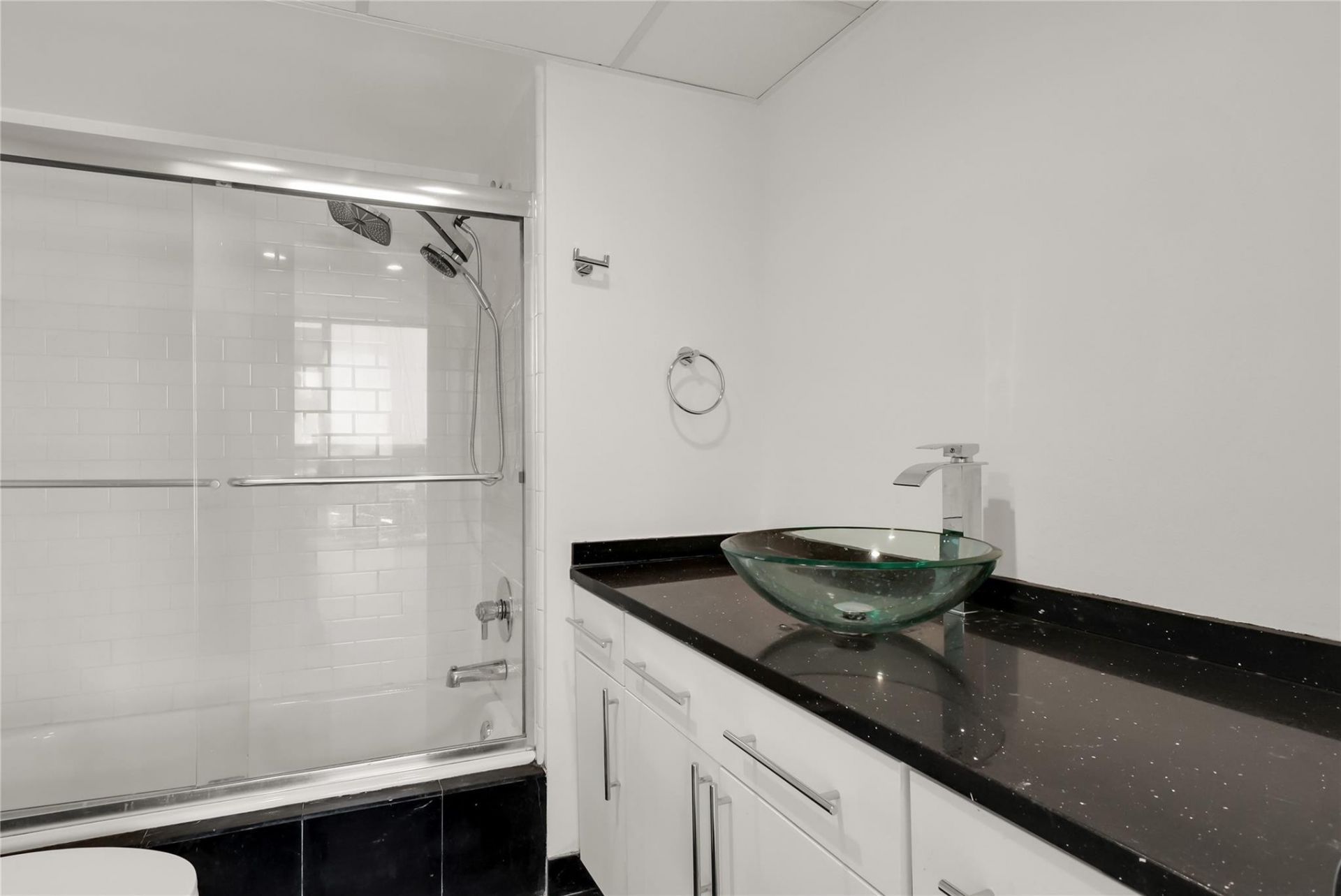 2715 N Ocean Boulevard, Unit 7D, Fort Lauderdale, FL 33308 Photo
