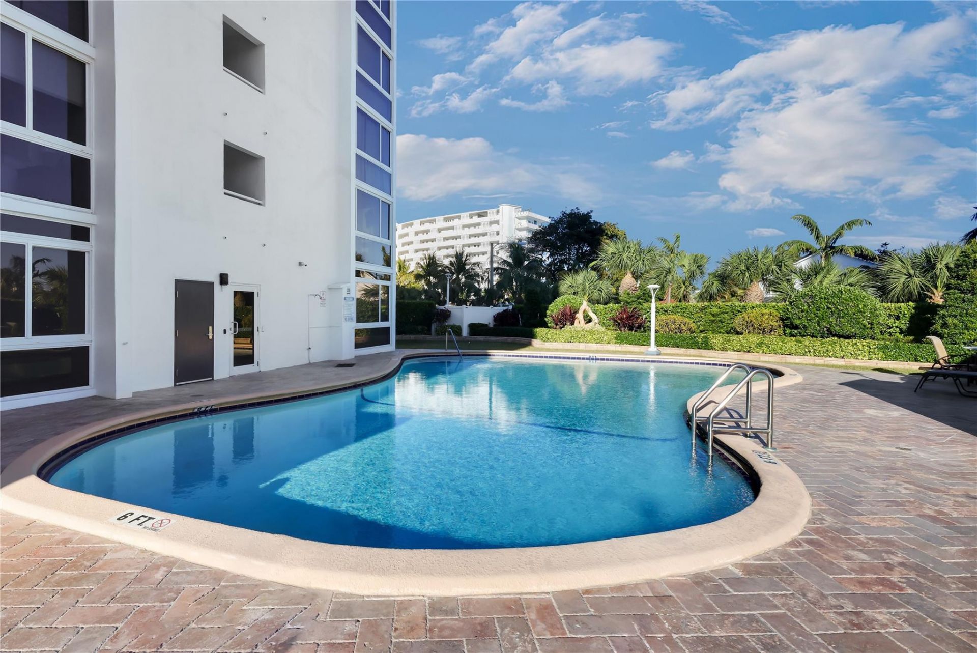 2715 N Ocean Boulevard, Unit 7D, Fort Lauderdale, FL 33308 Photo