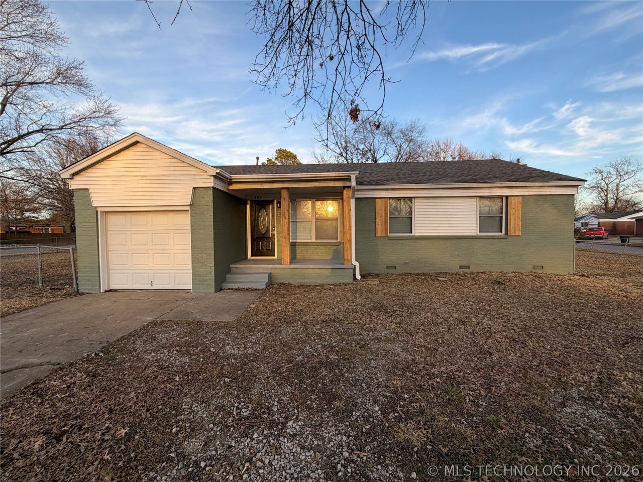 309 N Fairland Street, Pryor, OK 74361 Main Photo
