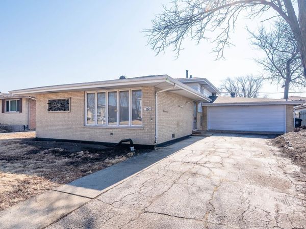 7849 80th Place, Bridgeview, IL 60455