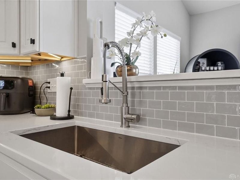 9680 Crooked Creek Drive, Clearcreek Township, OH 45458 Photo 13