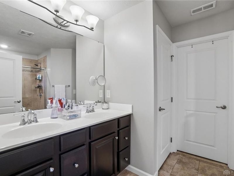 9680 Crooked Creek Drive, Clearcreek Township, OH 45458 Photo 26