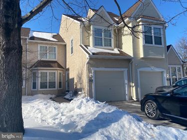 202 COUNTRY CLUB DRIVE, LANSDALE, PA 19446