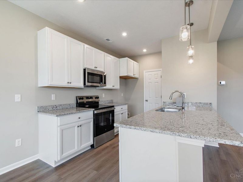 2091 Sunflower Place, Batavia, OH 45103 Photo 4