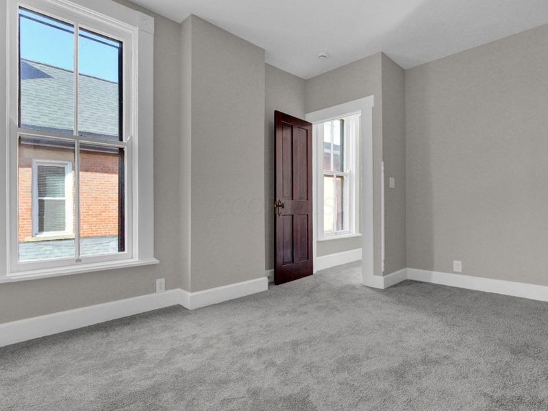 93 W King Avenue, Columbus, OH 43201 Photo 22