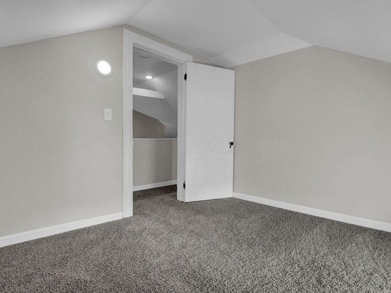 93 W King Avenue, Columbus, OH 43201 Photo 42