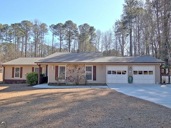 165 Pine Trail Road, Fayetteville, GA 30214