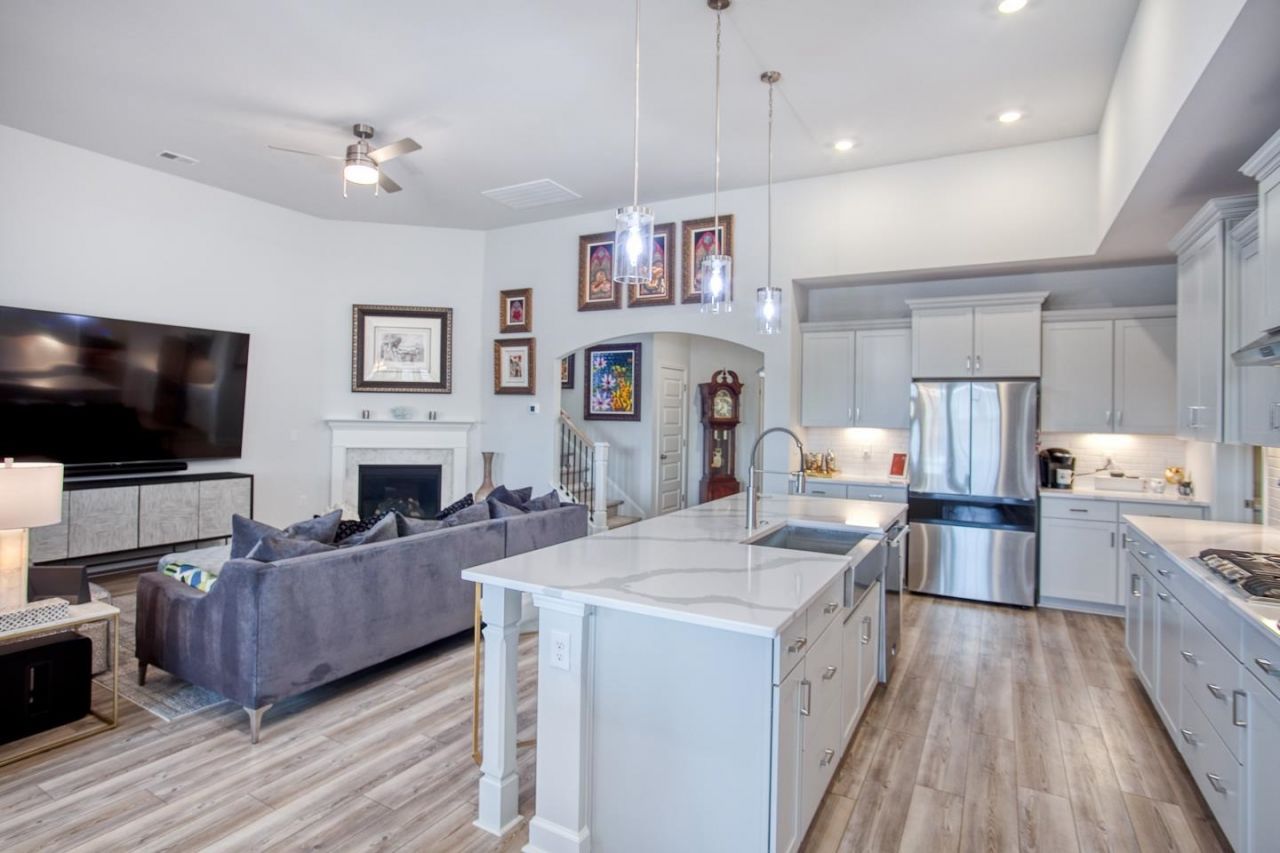 351 Happy Valley Dr.  Photo 10