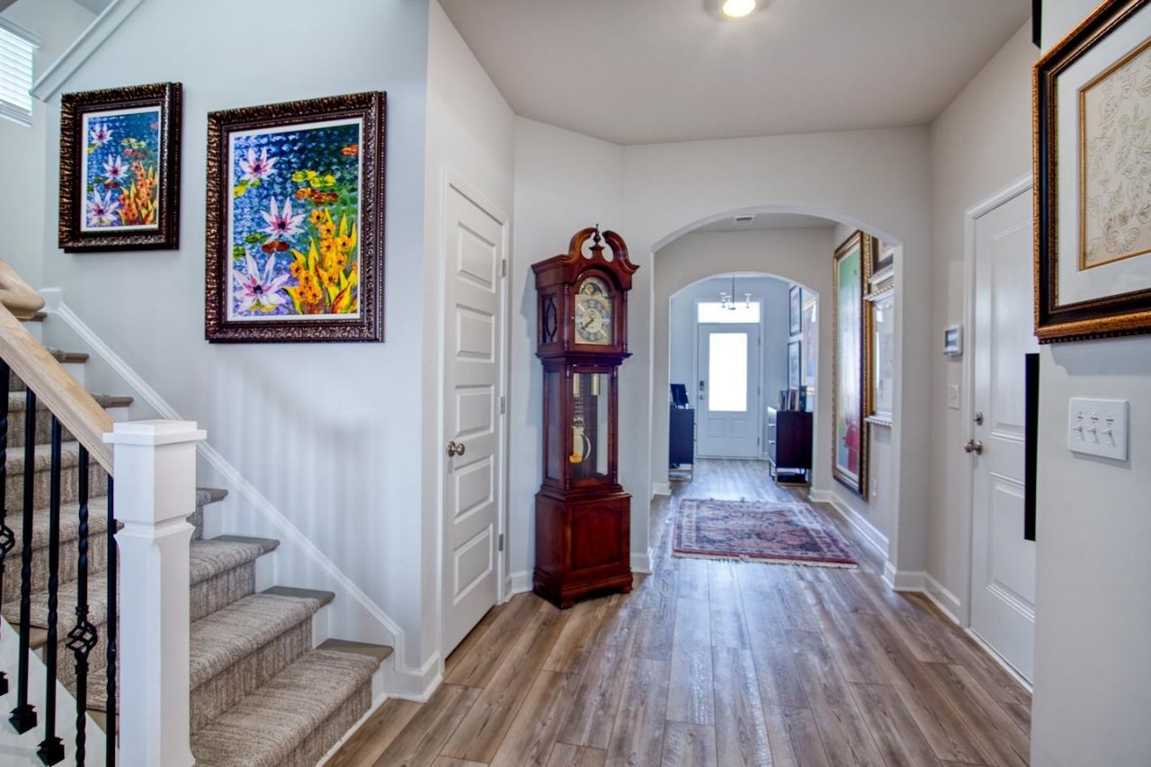 351 Happy Valley Dr.  Photo 5