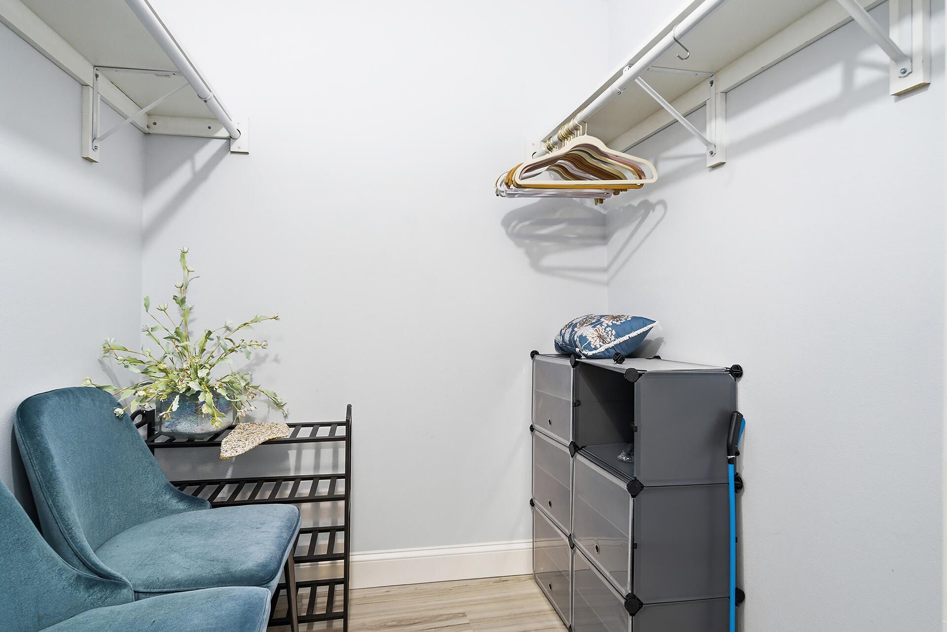 122 Lakeshore Drive, Unit 433, North Palm Beach, FL 33408 Photo