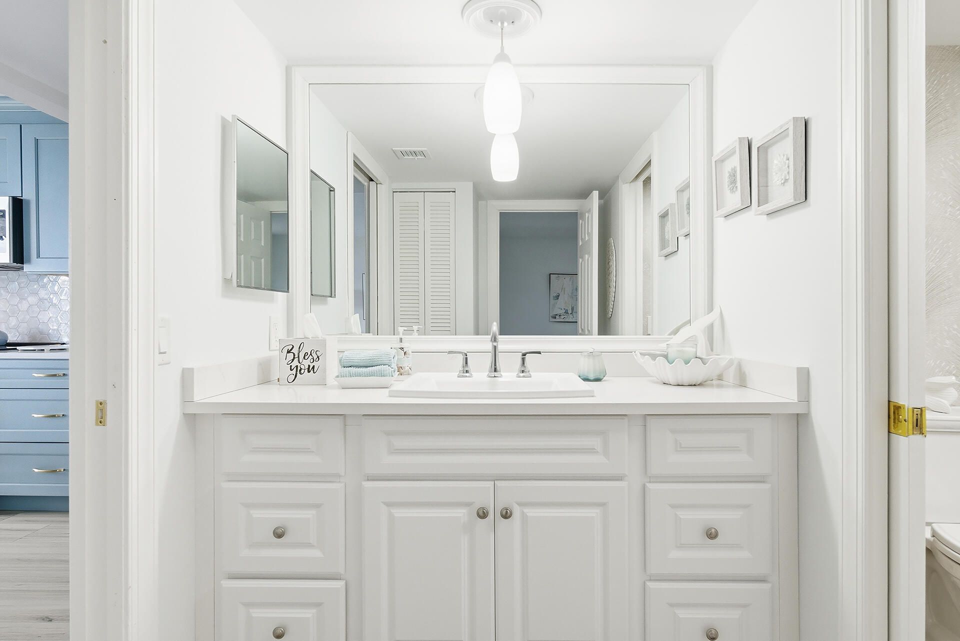 122 Lakeshore Drive, Unit 433, North Palm Beach, FL 33408 Photo