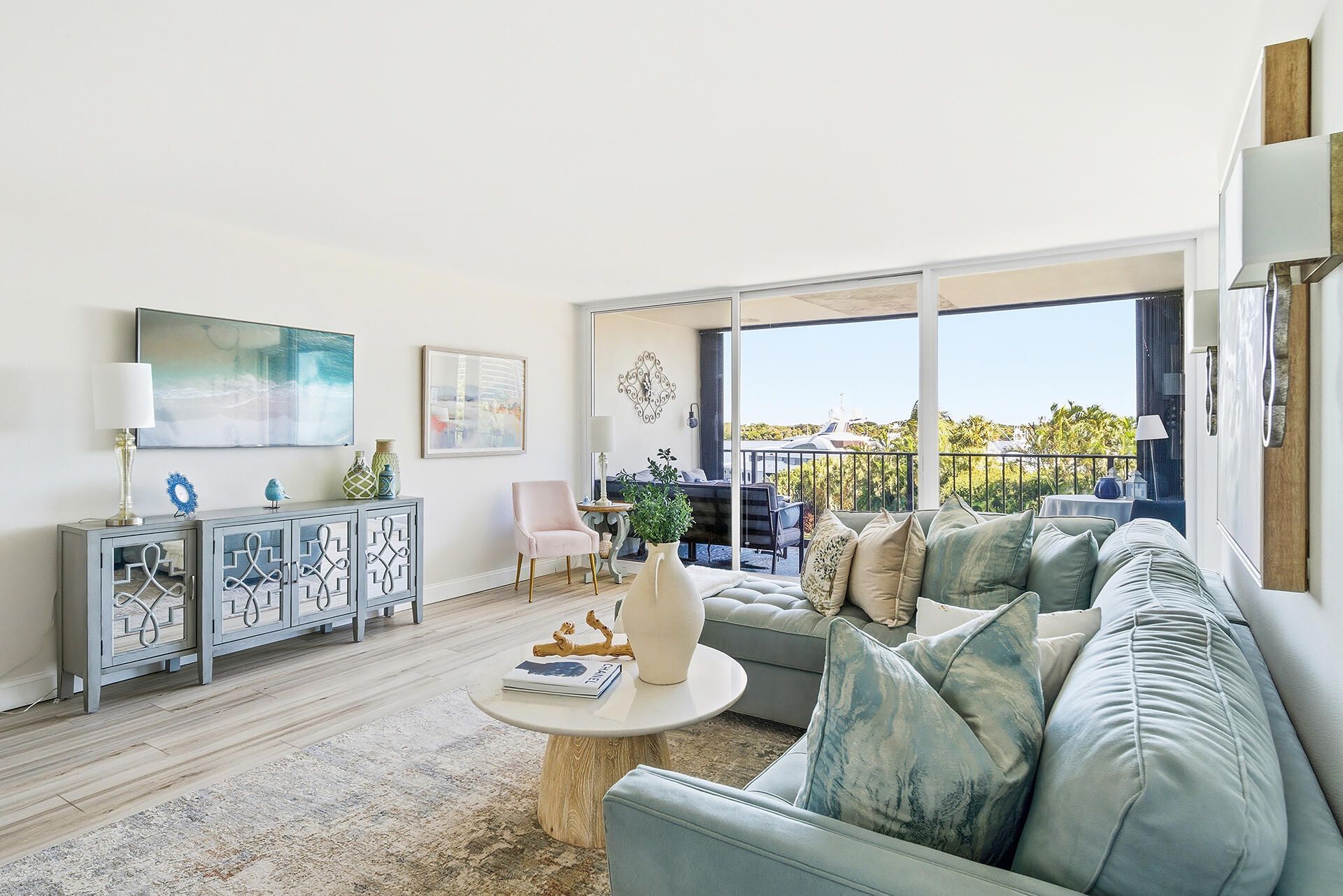 122 Lakeshore Drive, Unit 433, North Palm Beach, FL 33408 Photo