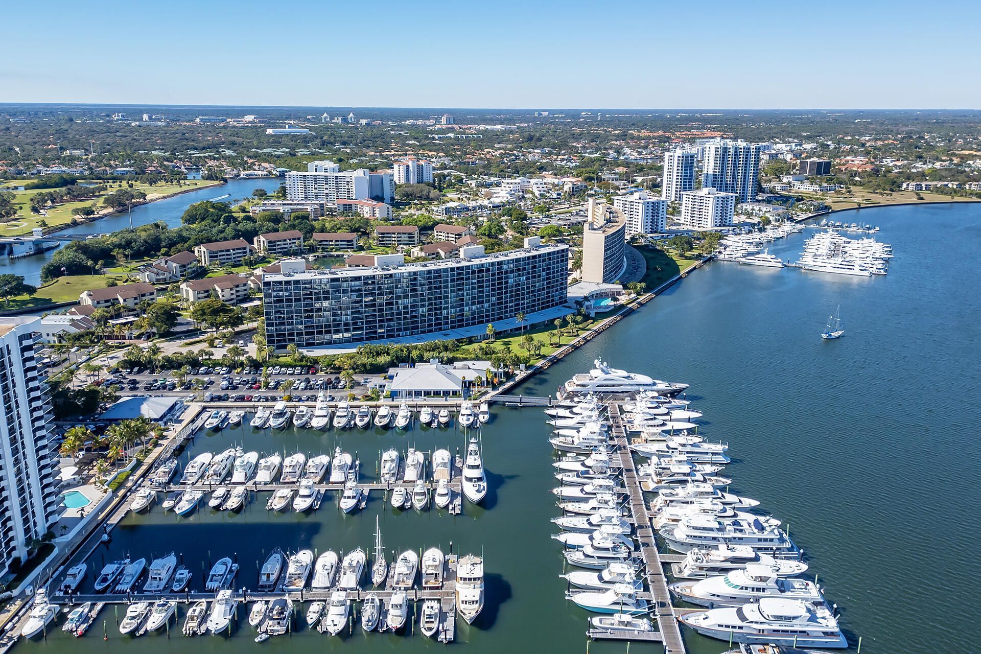 122 Lakeshore Drive, Unit 433, North Palm Beach, FL 33408 Photo