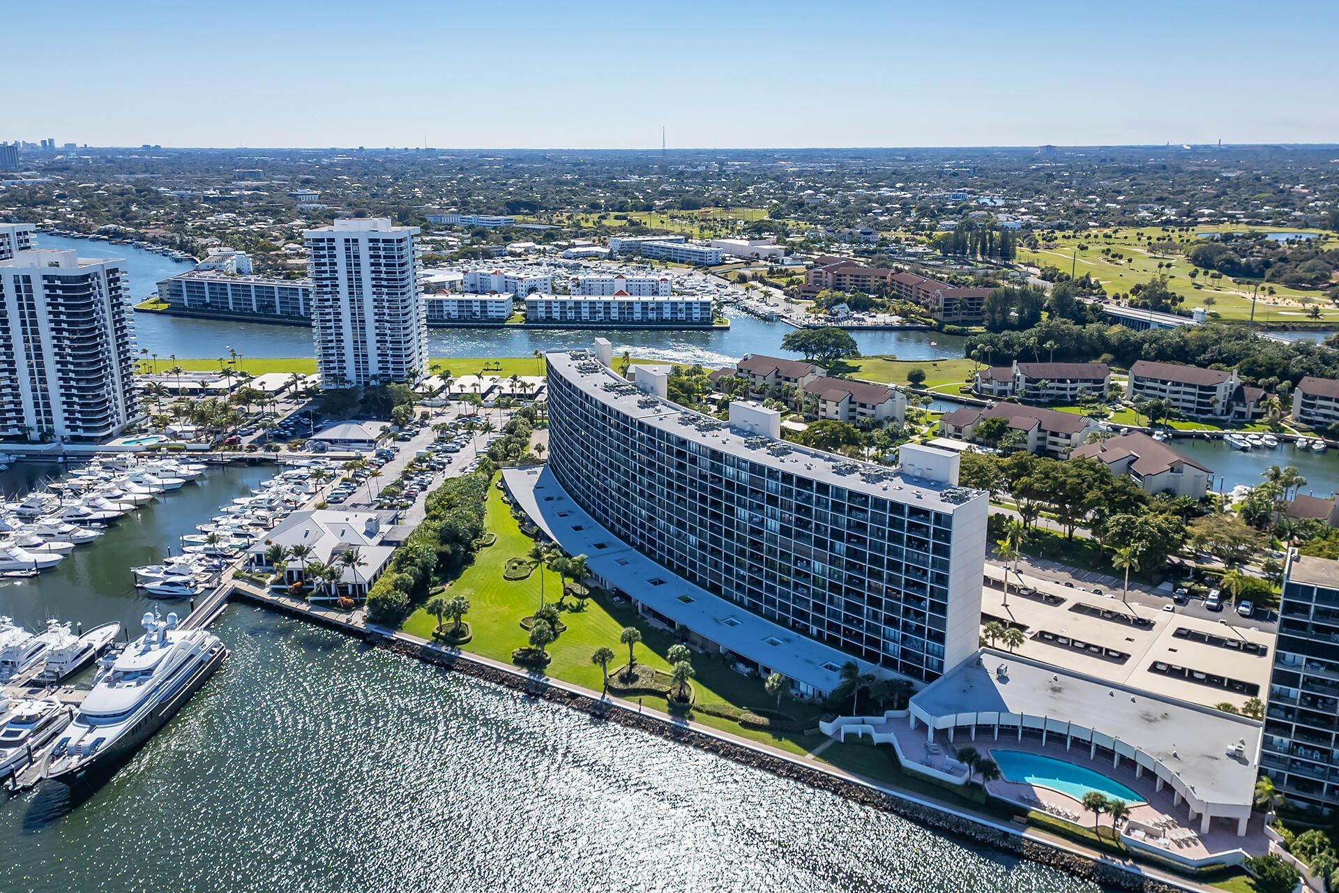 122 Lakeshore Drive, Unit 433, North Palm Beach, FL 33408 Photo