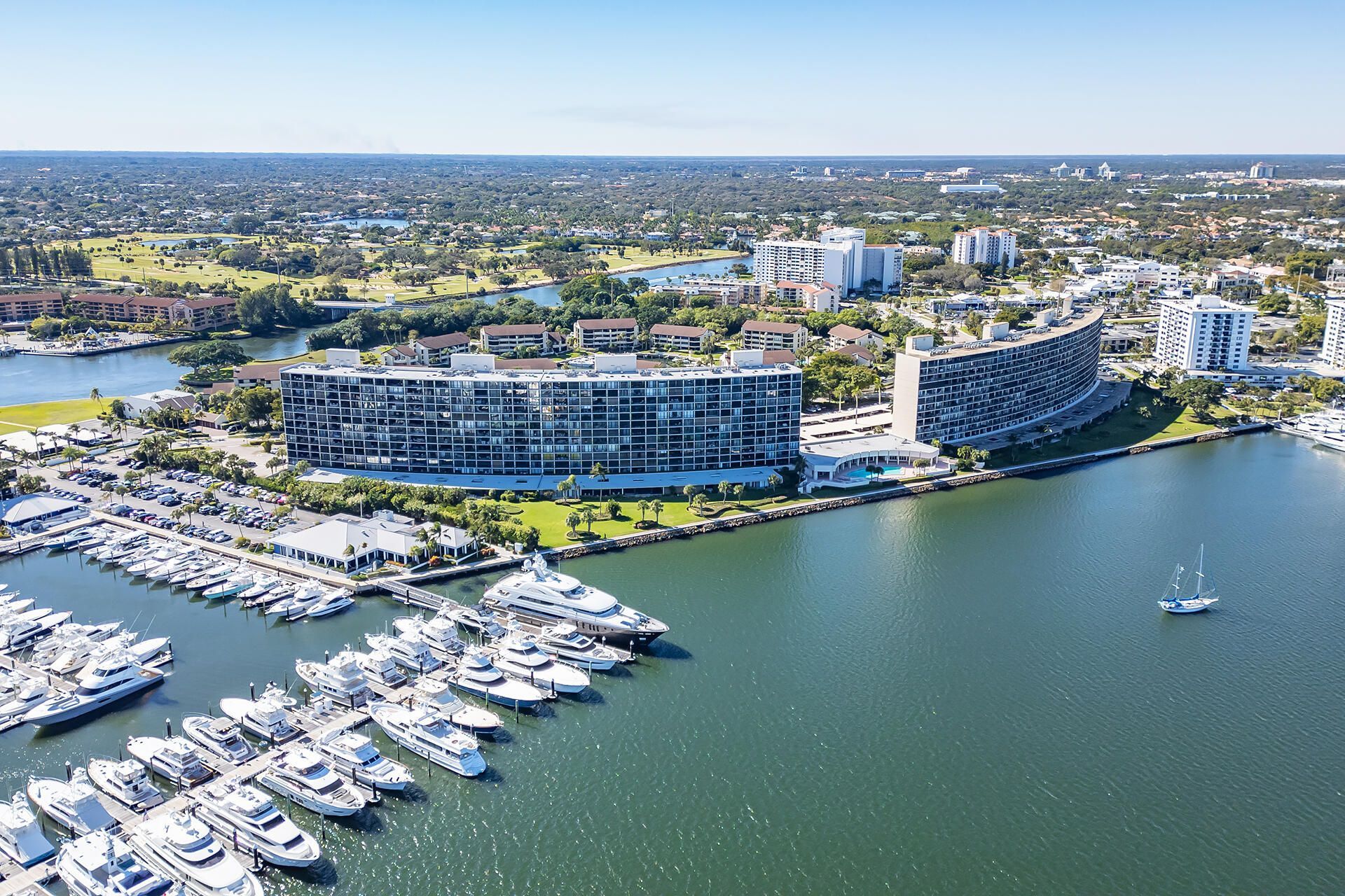 122 Lakeshore Drive, Unit 433, North Palm Beach, FL 33408 Photo