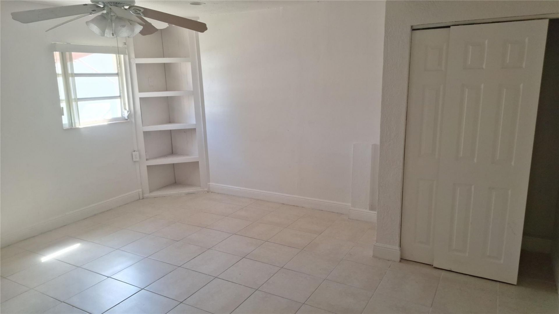 2523 Roosevelt Street, Unit 3, Hollywood, FL 33020 Photo