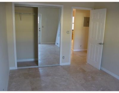 1470 N Dixie Hwy, Unit 1, Fort Lauderdale, FL 33304 Photo