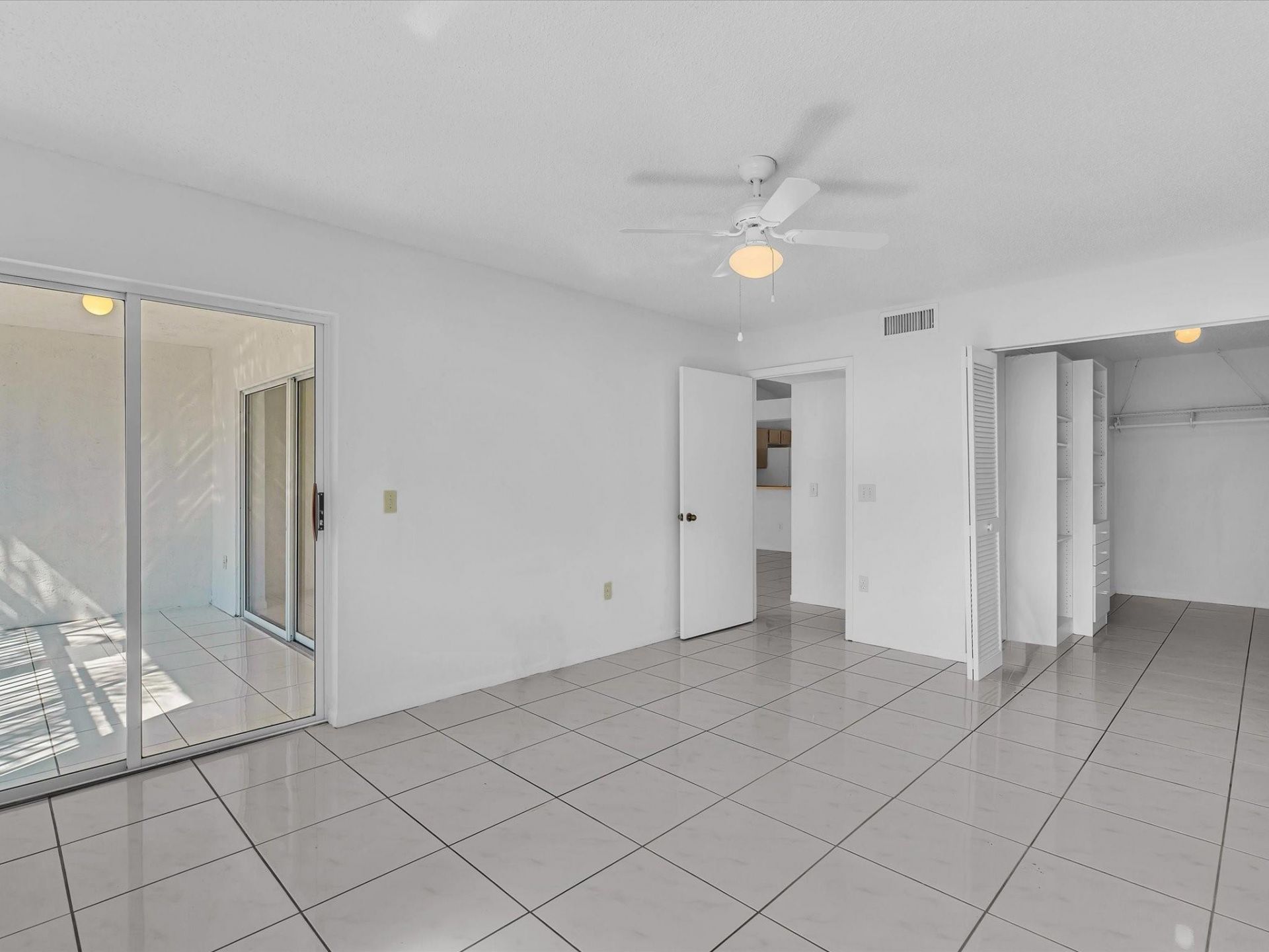 7663 Trent Drive, Unit 216, Tamarac, FL 33321 Photo