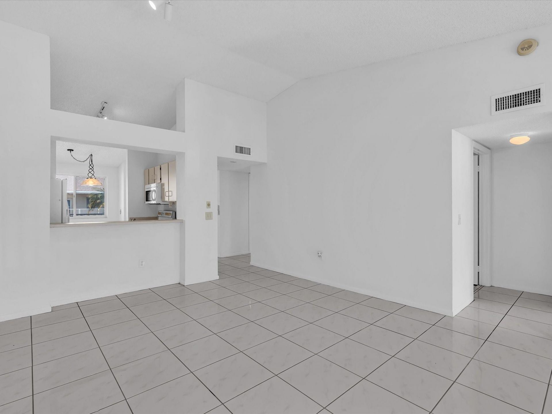 7663 Trent Drive, Unit 216, Tamarac, FL 33321 Photo