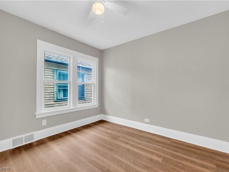 9409 Denison Avenue, Unit 2/UP, Cleveland, OH 44102 Photo 16