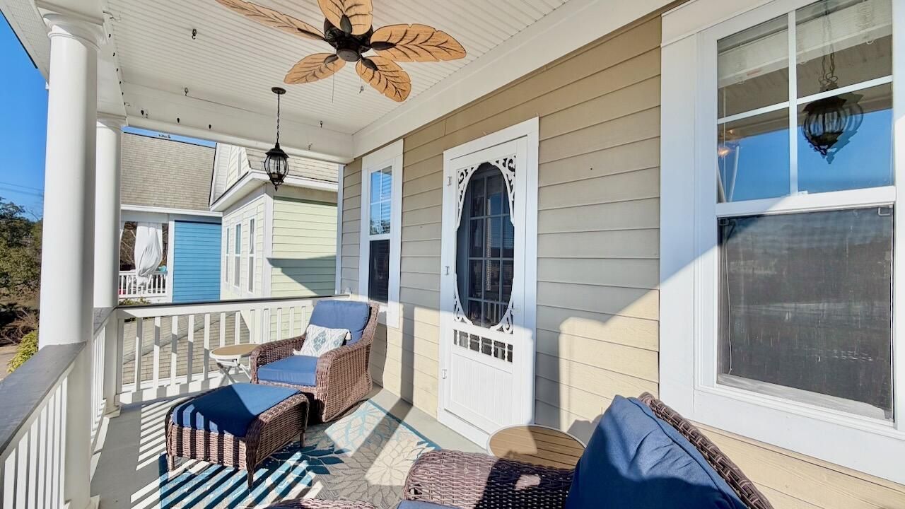 105 Hyacinth Street Photo 19