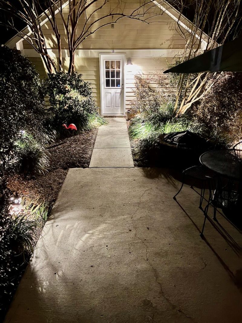 105 Hyacinth Street Photo 5