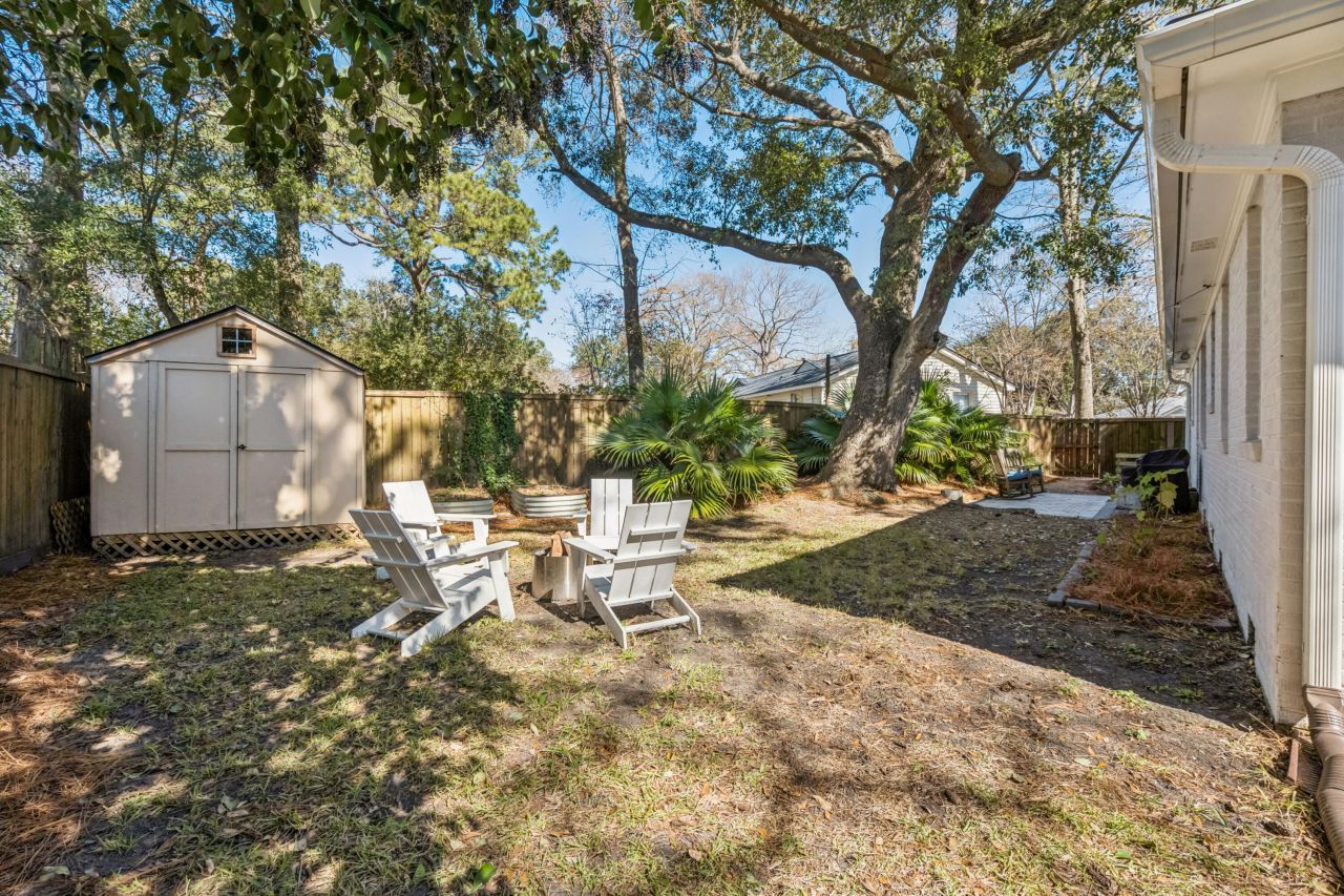 227 Stinson Drive Photo 32