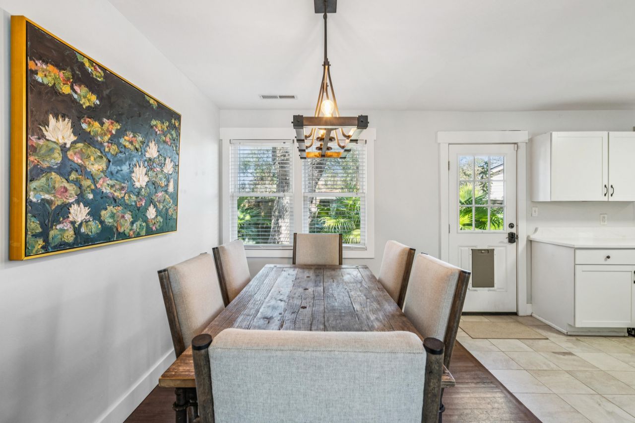 227 Stinson Drive Photo 6