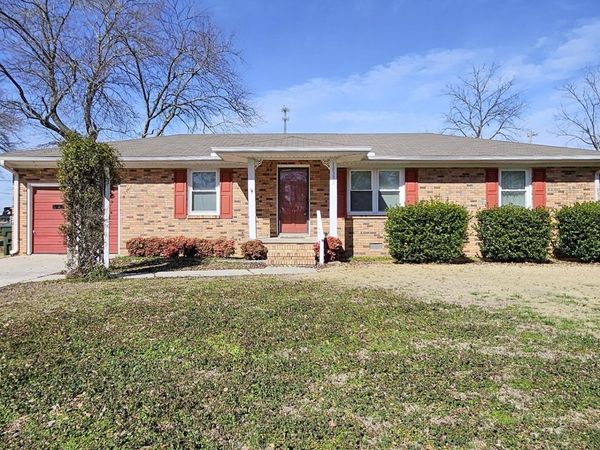 18332 Elles Drive, Athens, AL 35611