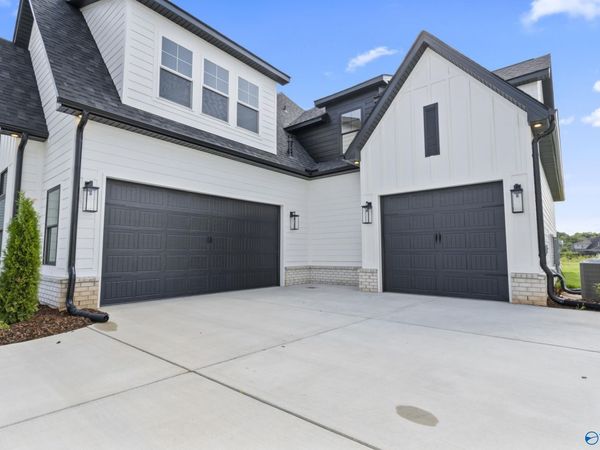 650 Silver Maple Drive, New Market, AL 35761