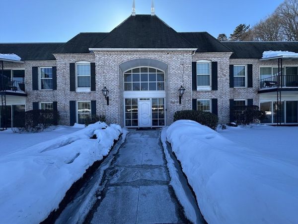 324 Russell Road, Unit 109, Westfield, MA 01085