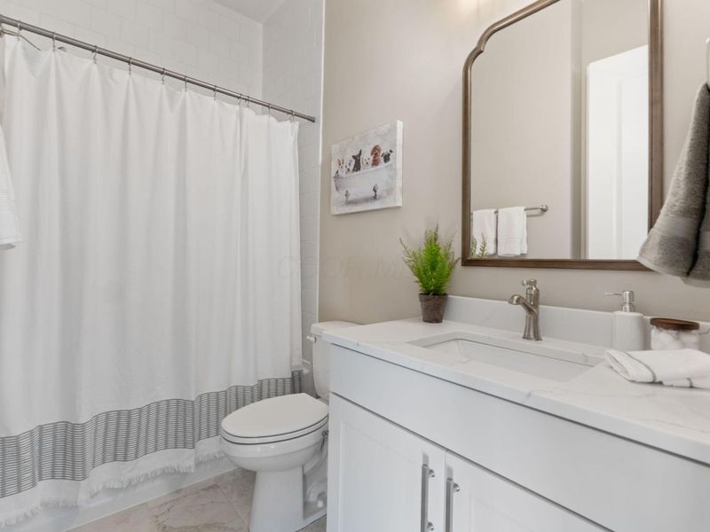 5450 Maple Drive , Lewis Center, OH 43035 Photo 33